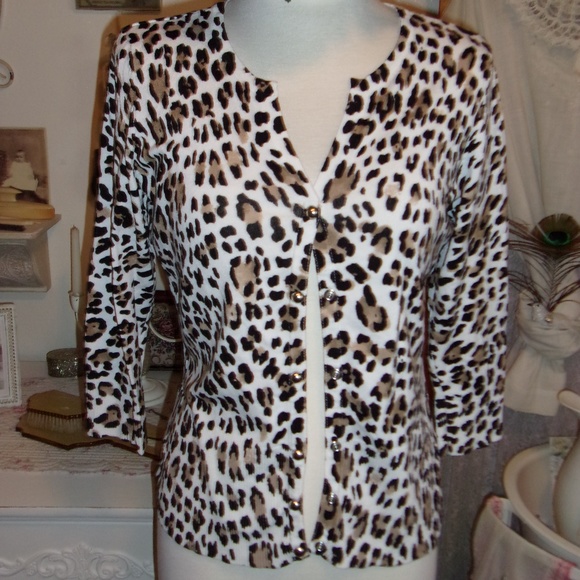 White House Black Market Sweaters - White House Black Market Leopard Print Sweater